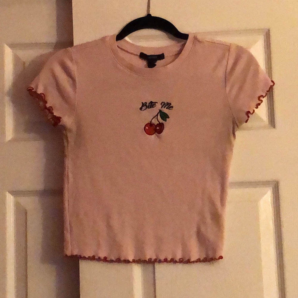 Tee shirt